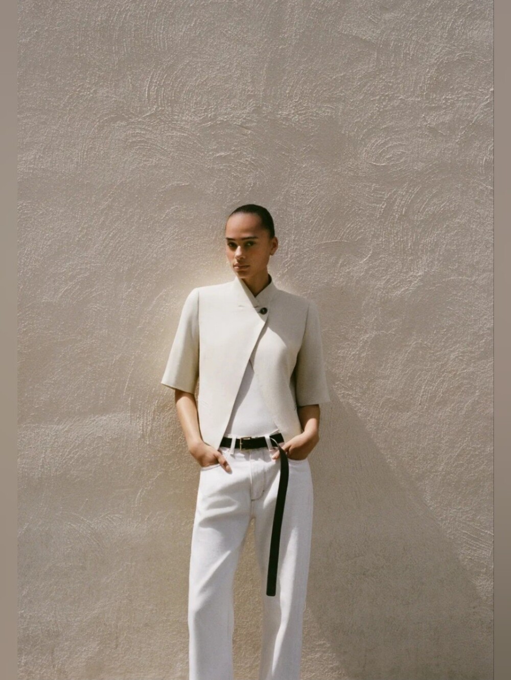ZARA LIGHT BEIGE SHORT SLEEVE LINEN BLAZER ✨️✨️✨️